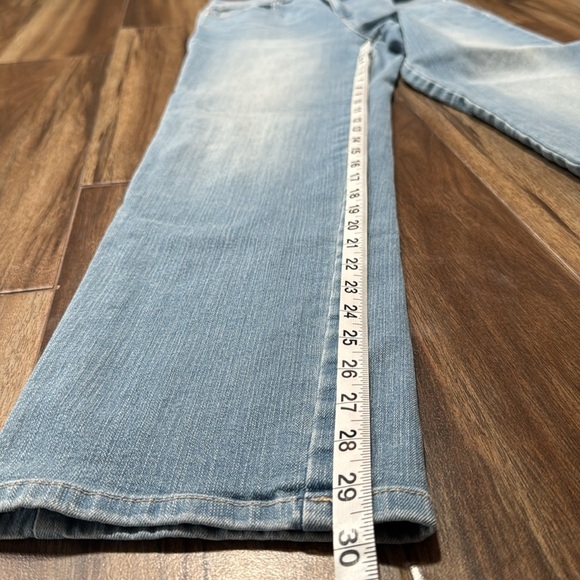 Style & Co. High Rise Straight Leg Jeans 6 - Picture 6 of 16